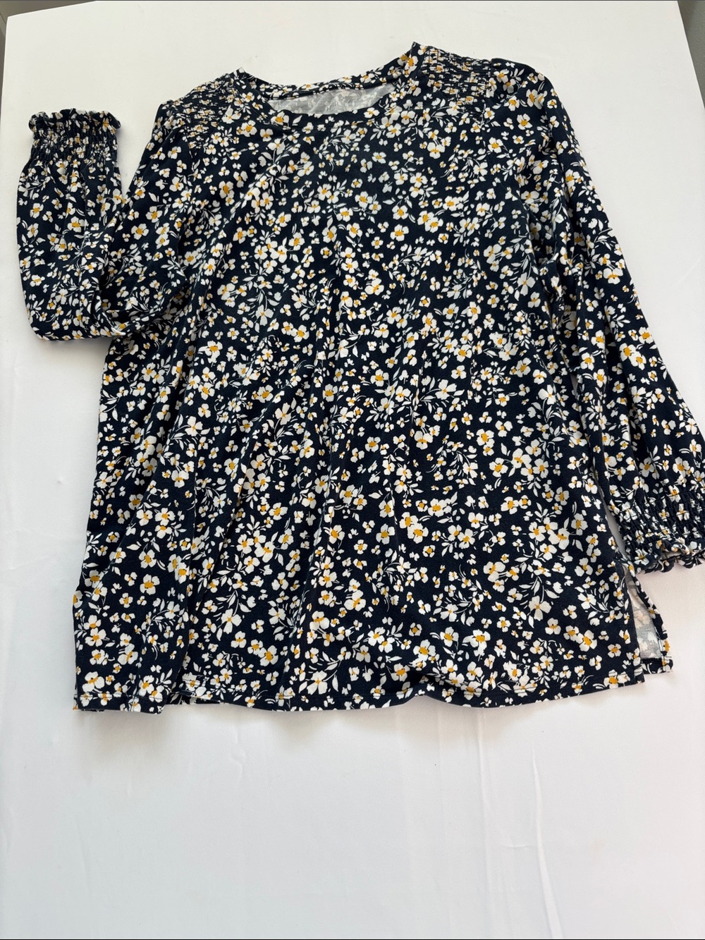 J. Jill Navy Floral Long-Sleeve Blouse with Smocked Cuffs -427sku